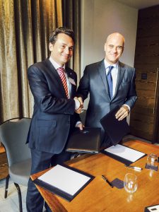Pemex CEO Emilio Lozoya Austin and Eni counterpart Claudio Descalzi