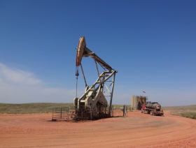 Oil projects funded by crowdsourcing