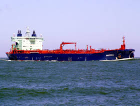 Rosneft and Trafigura to enter into export deal