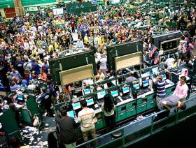 Oil prices rally to 2015 highs