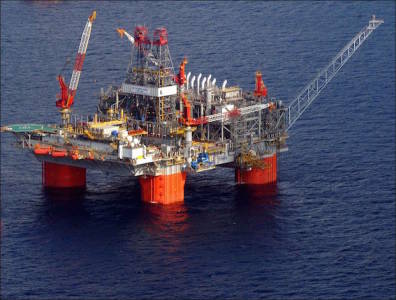 McDermott International has been awarded a contract for work in Chevron's offshore Jack and St Malo fields.
