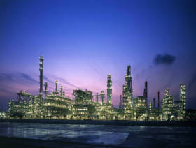 Kuwait awards $11.5 billion for refinery