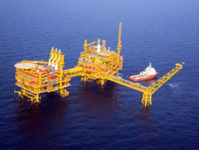 Oil services firms scramble for India