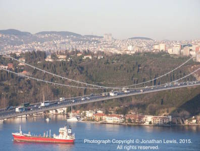 Bosporus oil tanker