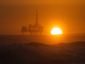 Tullow to cut spending in 2016