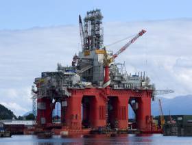 Var hits pay in Barents Sea