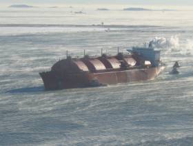 India renegotiating terms of its Qatar LNG contract