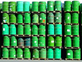 Crude futures head south