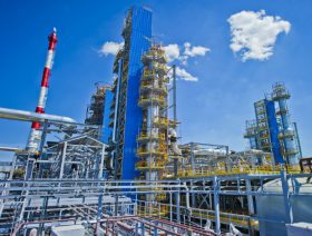 Chinese companies to invest in Russian LNG