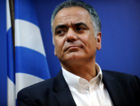 Greece in talks with Iran on gas