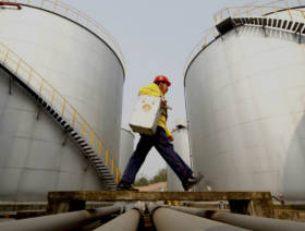 China grows strategic reserves