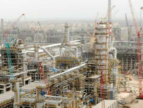 Fatalities reported in India refinery fire