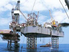 Eni brings giant Indonesia gasfield on stream