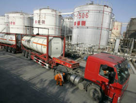 Oil prices mixed as traders await coronavirus news