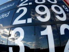 Oil prices fall again as OPEC deal fails to materialise