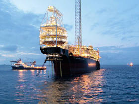 Tullow Oil sees losses shrink