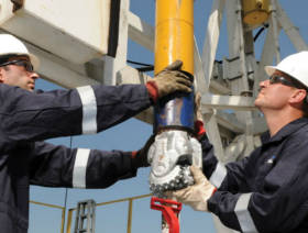 Baker Hughes posts Q1 loss