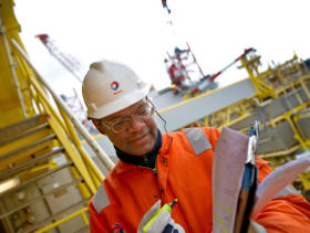 Total in Guyana acquisition, SA sale
