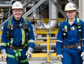 Husky Energy in US refinery deal