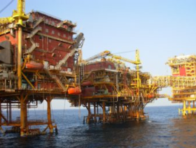 ONGC strikes oil off Mumbai