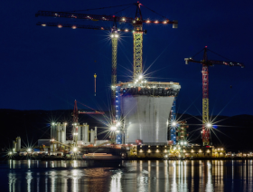 Exxon puts Canada field on stream