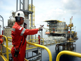 Premier Oil sheds shares to bolster development
