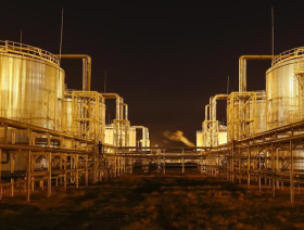 Oil prices drop as OPEC meeting postponed to Thursday