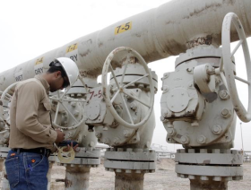 WTI tops $75 per barrel on supply disruptions