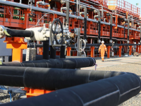Oil down despite Asia boost