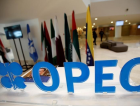 Oil extends losses after OPEC report
