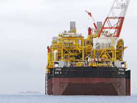 Total announces two new Angola projects