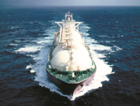 Qatar orders six LNG vessels