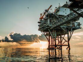 Carnarvon Energy hits big pay offshore Australia