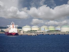 Qatar inks LNG trade deals with Germany