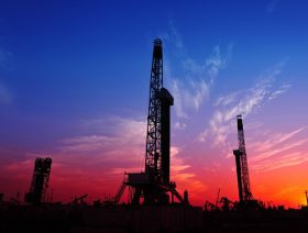 Iraq signs E&P deals with UAE and China