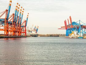 Maersk, shipping giants reroute Red Sea gas cargoes
