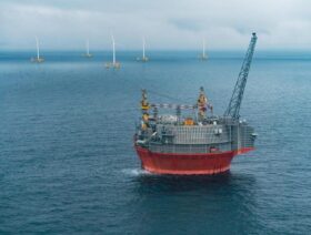 Troubled floating wind project gets vote of confidence from Norway