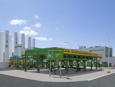 Spain to invest $2.5 billion in green hydrogen and renewables