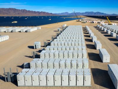 Spain's solar projects threatened by supply glut
