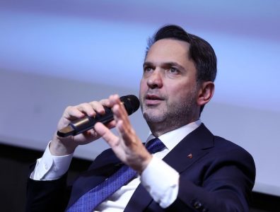 Turkey targets energy collaboration with Syria