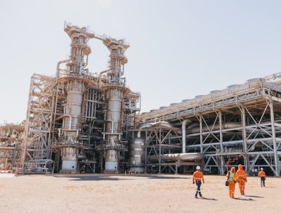 Woodside-inks-15-year-LNG-supply-deal-with-China-Resources