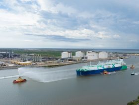 First export cargo departs Golden Pass LNG